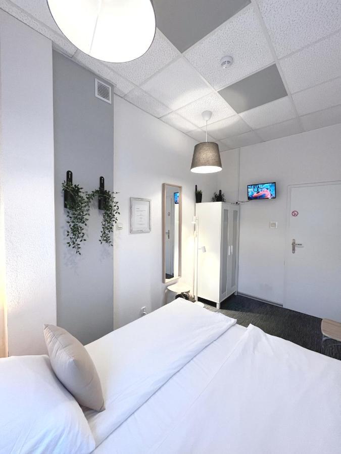 Keja Rooms - Pokoje Noclegi W Centrum Gdyni グディニャ エクステリア 写真