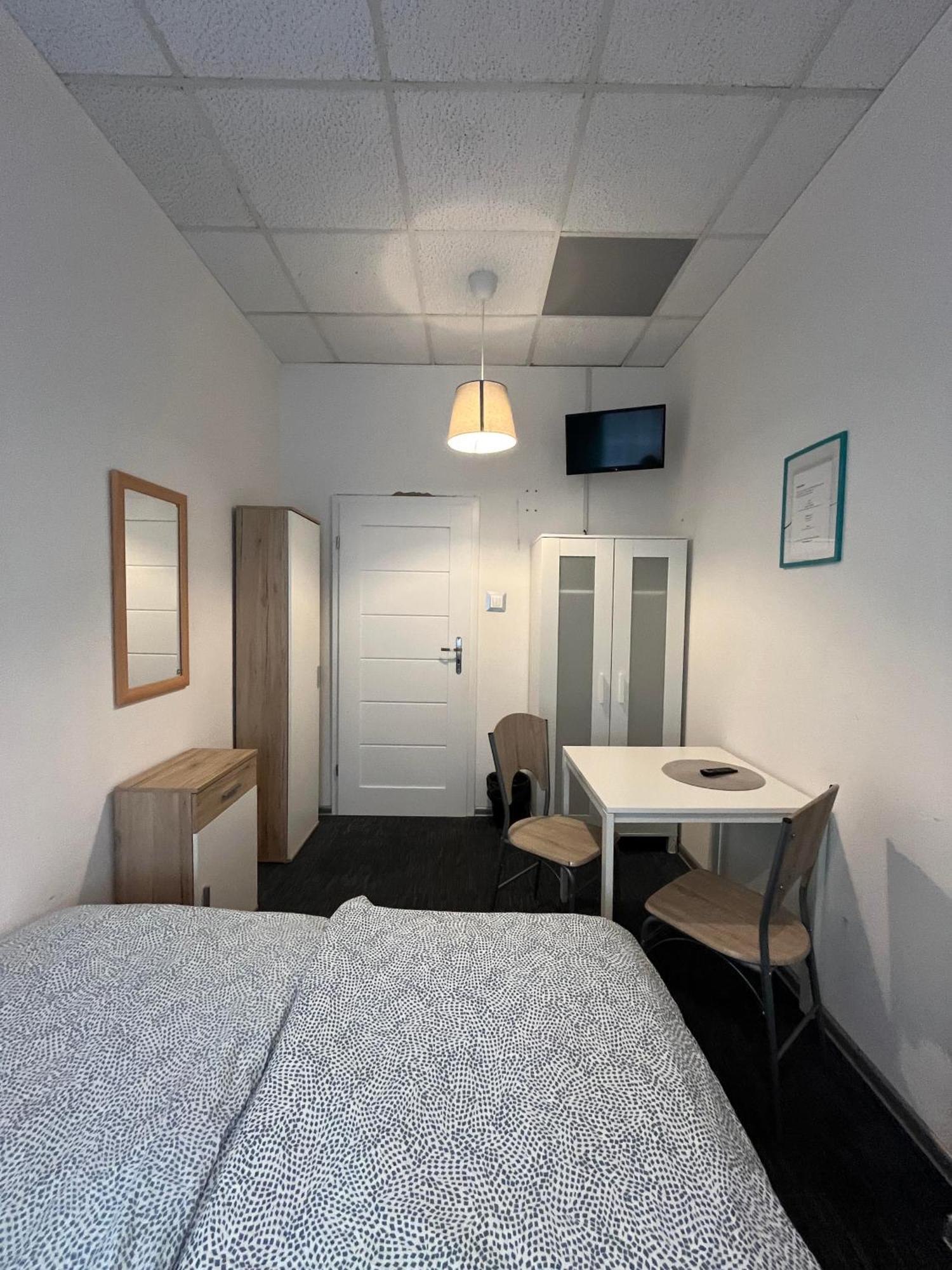 Keja Rooms - Pokoje Noclegi W Centrum Gdyni グディニャ エクステリア 写真