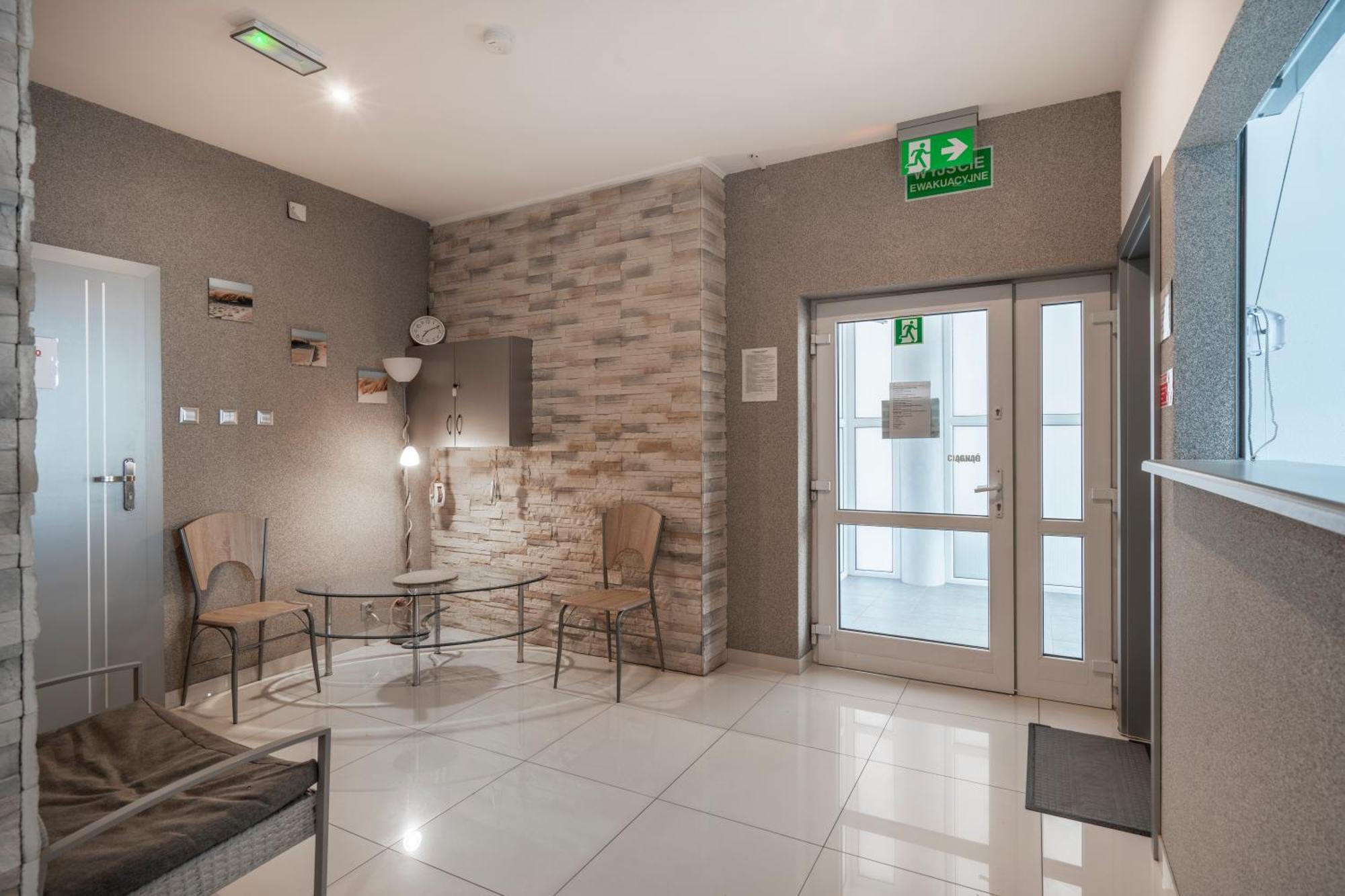 Keja Rooms - Pokoje Noclegi W Centrum Gdyni グディニャ エクステリア 写真
