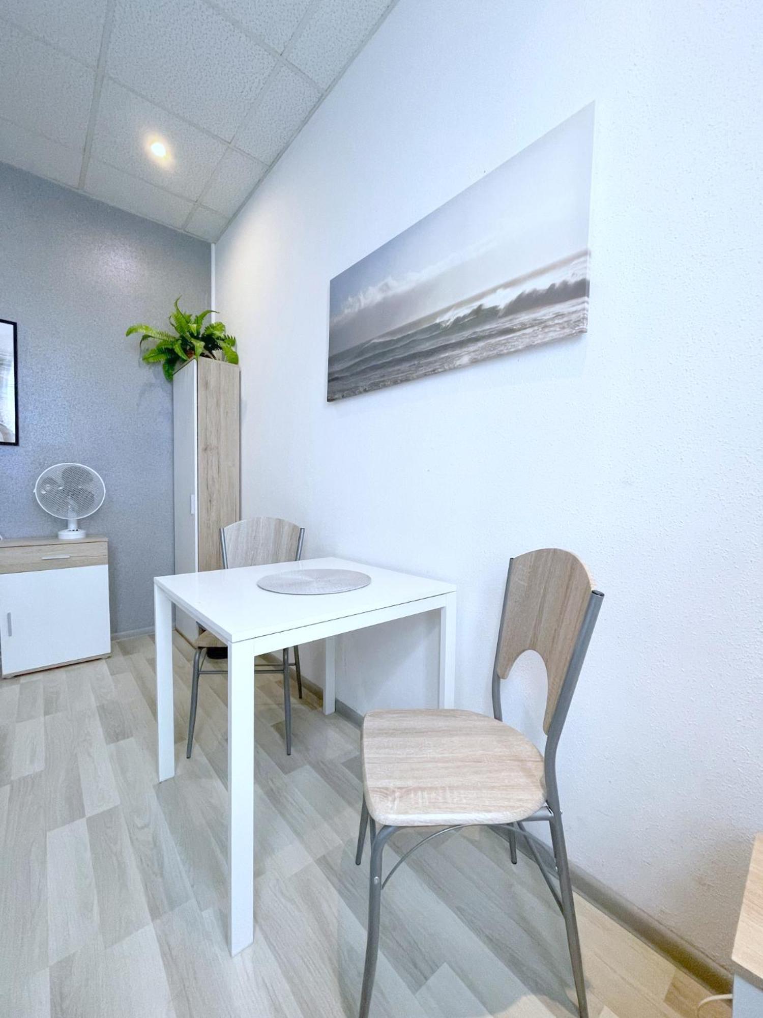 Keja Rooms - Pokoje Noclegi W Centrum Gdyni グディニャ エクステリア 写真